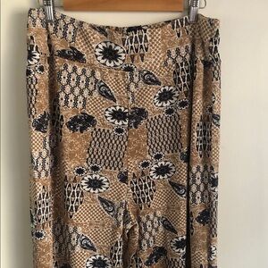 Magic Tan and Black plus size Floral stretchy pull on pants
